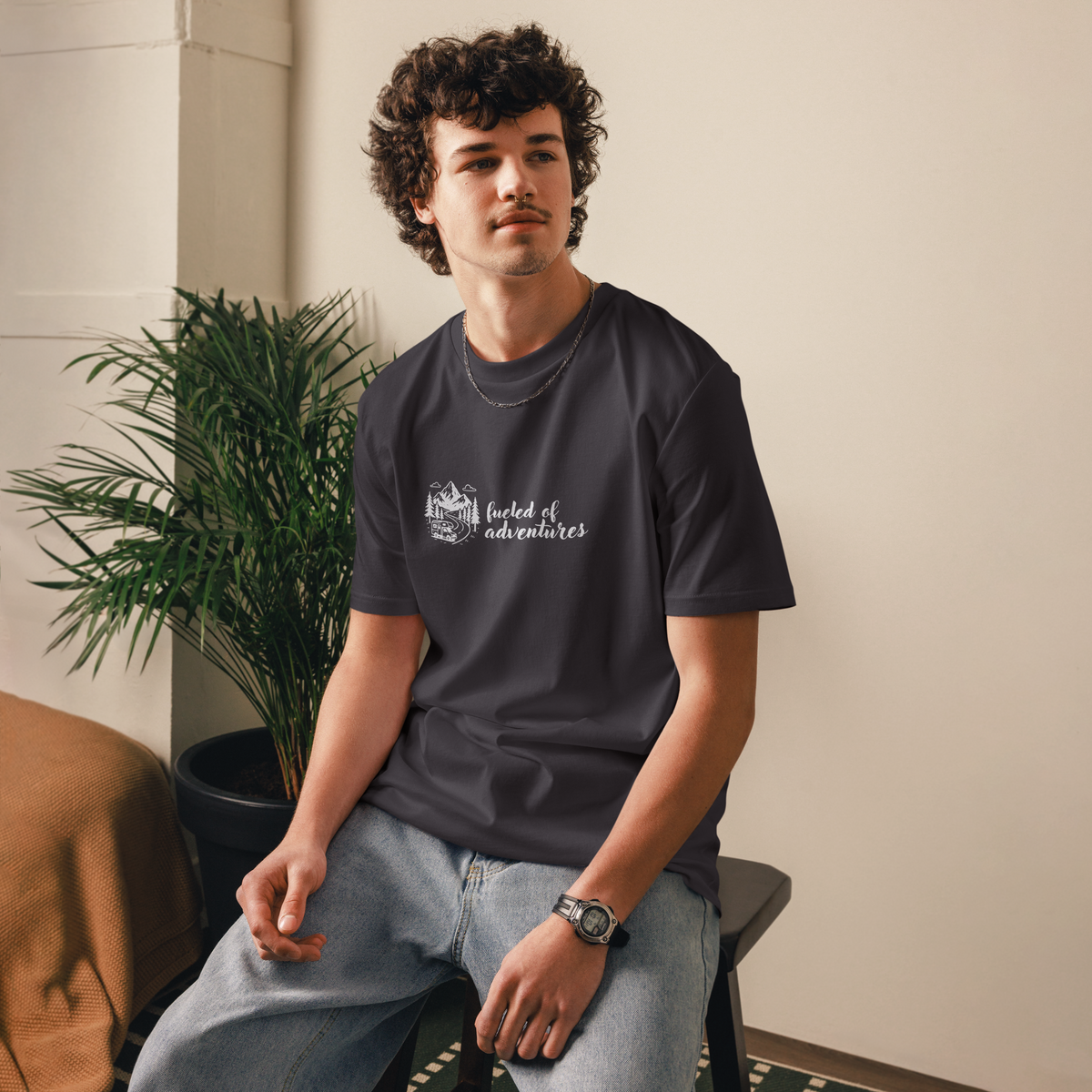 Fueled of Adventures - T-Shirt aus Premium-Baumwolle
